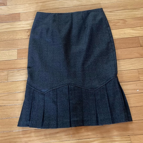 Dressy skirt - Picture 1 of 2